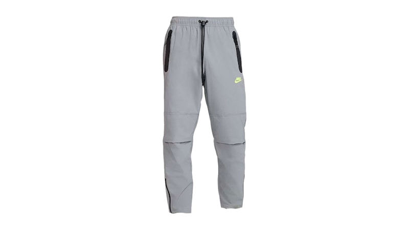 パンツ NIKE truck pants drawcode sideline tech Nike Tech Woven Pants OH | Foot Locker