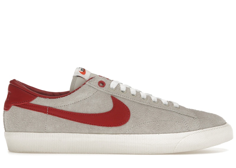 Nike-Tennis-Classic-AC-Clot-