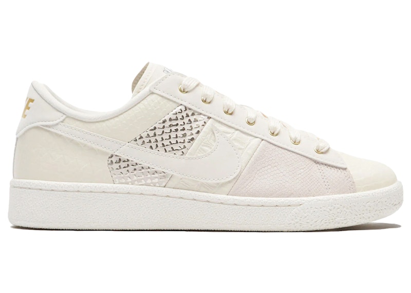 Nike Tennis Classic CS PRM WTCH BND Pale Ivory