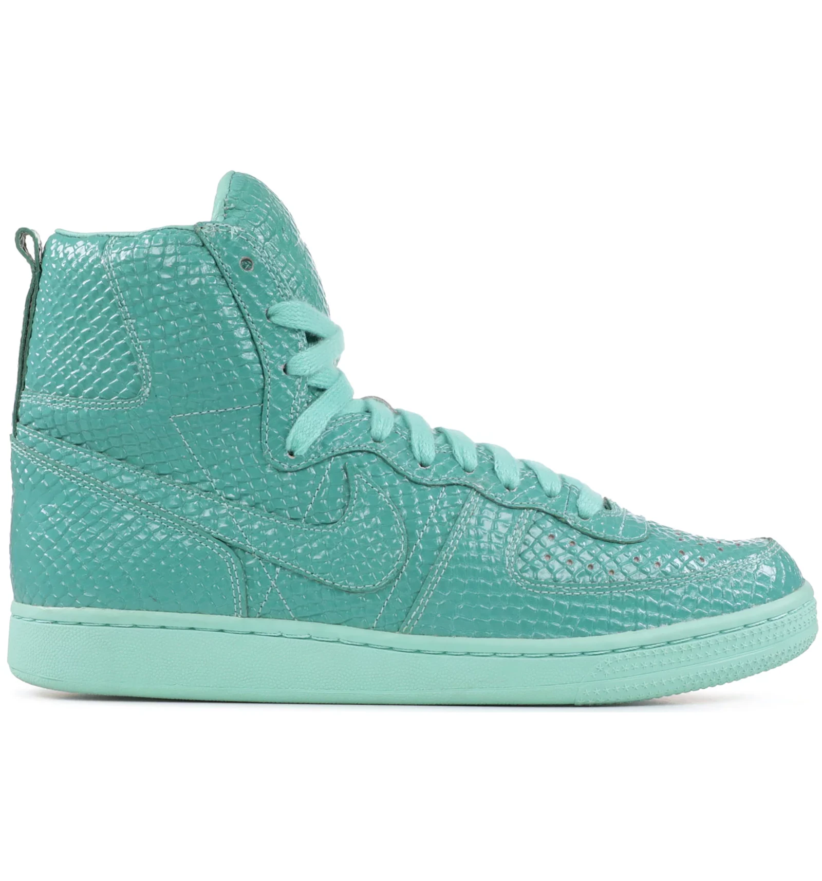 濃いピンク系統 NIKE SWAGGER ナイキxスワッガー ターミネーター