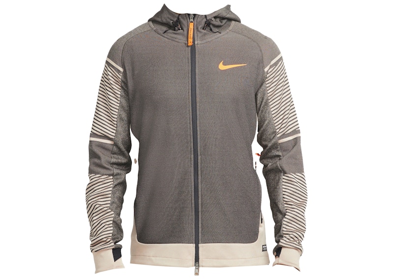 Nike discount therma sale