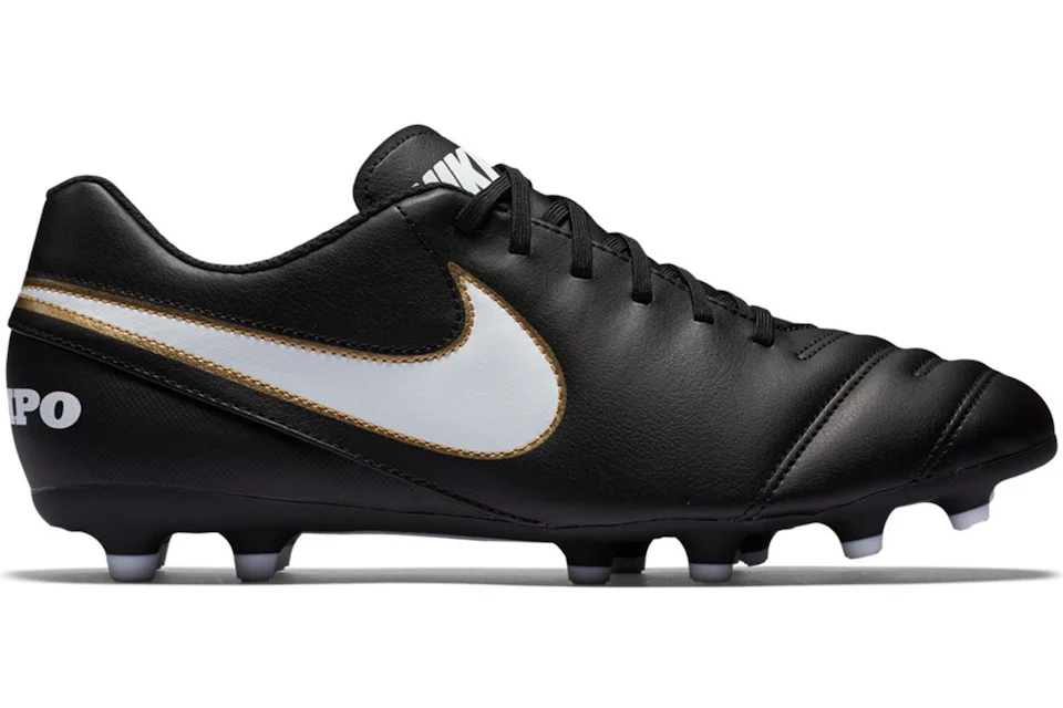 White and 2025 gold tiempos