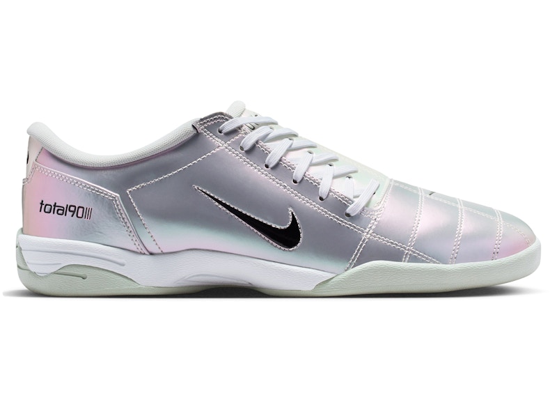 Men's Nike Total 90 3 Premium Iridescent Sneakers in Off White/Light Silver/Black