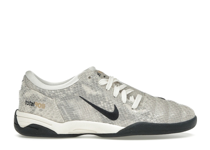 ◆正規品◆NIKE TOTAL 90 SE PALE IVORY(W)◆関税込◆男女共用◆ Nike Total 90 SE Women's Shoes. Nike CA