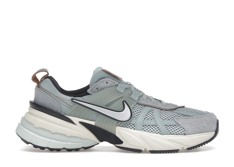 Nike V2K Run Light Pumic Black Chrome (Women's) - FN6703-003 - US