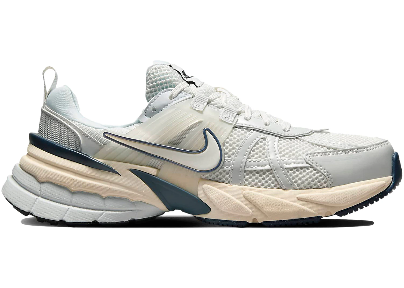 Nike V2K Run Platinum Tint (Women's) FD0736-004 US