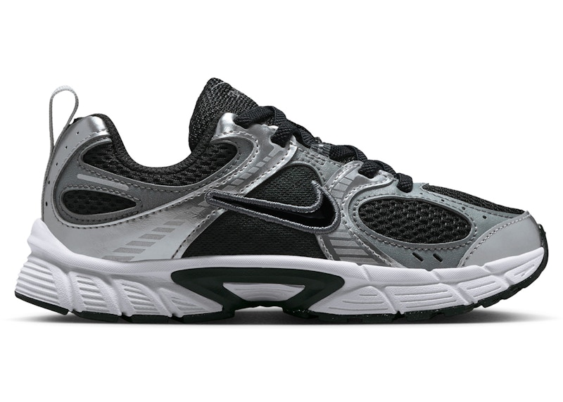 Pre-owned Nike V5 Rnr Sneakers In Black/anthracite/smoke Grey