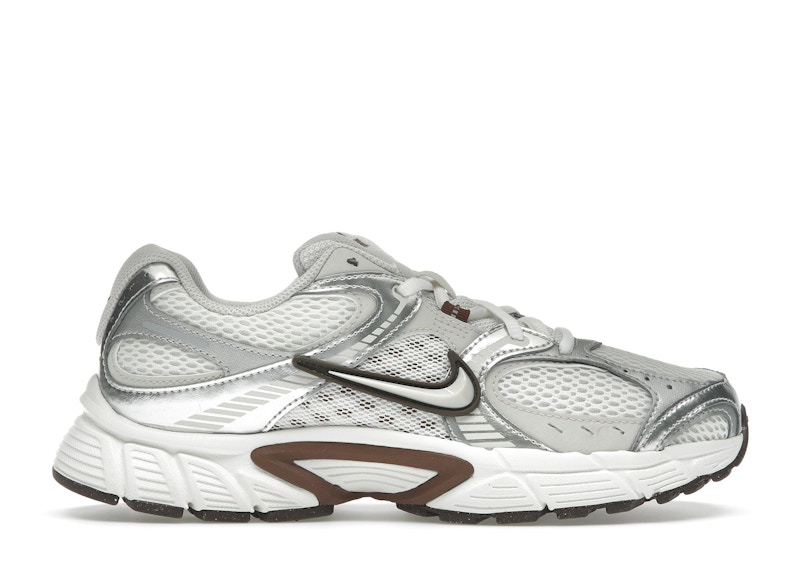 Pre-owned Nike V5 Rnr Light Orewood Brown (women's) Sneakers In Sail/fauna Brown/phantom In Multi