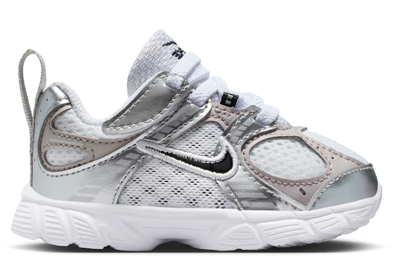 Pre-owned Nike V5 Rnr Sneakers In White/vast Grey/college Grey In Gray