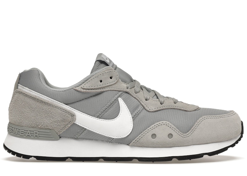 Nike runner venture new arrivals