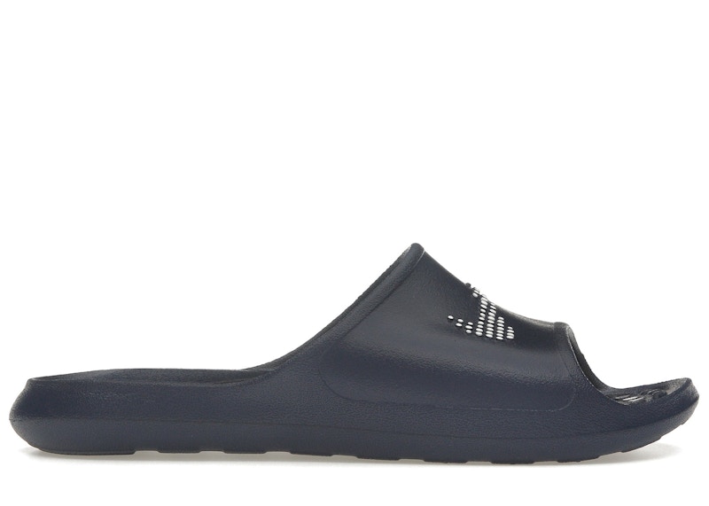 polka dot nike slides