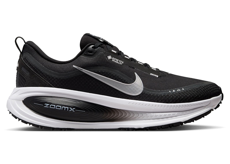 Nike Vomero 18 Gore-Tex Black White Metallic Silver メンズ