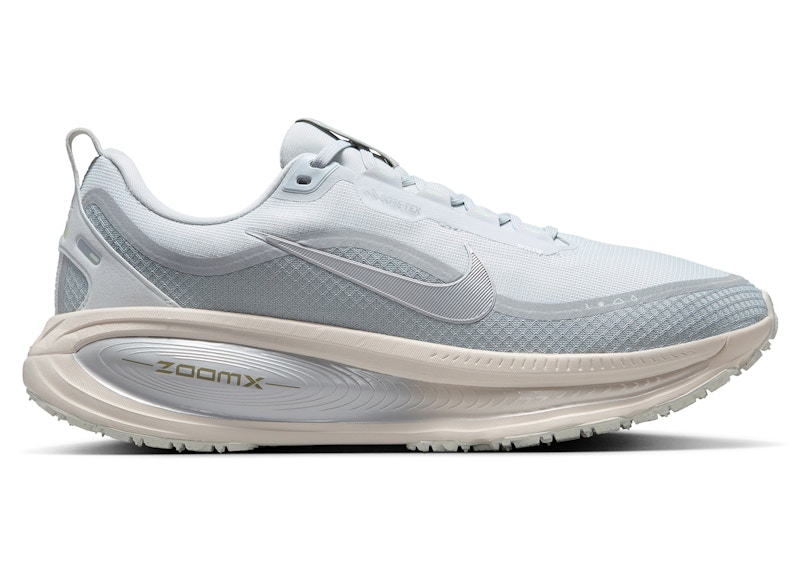 ユイヒイロ Nike Vomero 18 Gore-Tex Pure Platinum Light Pumice メンズ