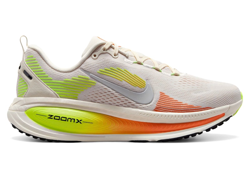 大人気新品セール ブ Vomero Nike 18 (Women's Volt Mango Wild Light Phantom グローブ