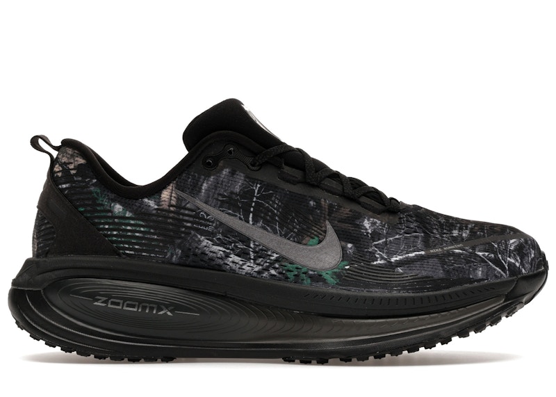 Men's Nike Vomero 18 Realtree Camo Sneakers in Black/Metallic Dark Grey/Dark Smoke Grey