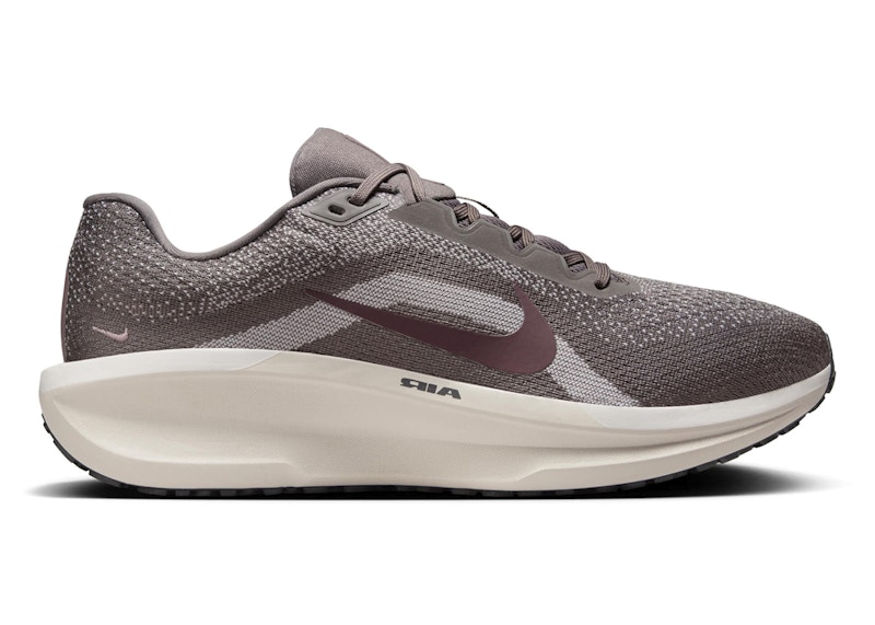 Pre-owned Nike Men's Winflo 11 Burgundy Crush Sneakers In Cave Stone/vast Grey/dark Smoke Grey In Gray