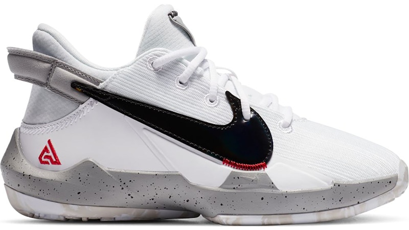 white cement zoom freak 2