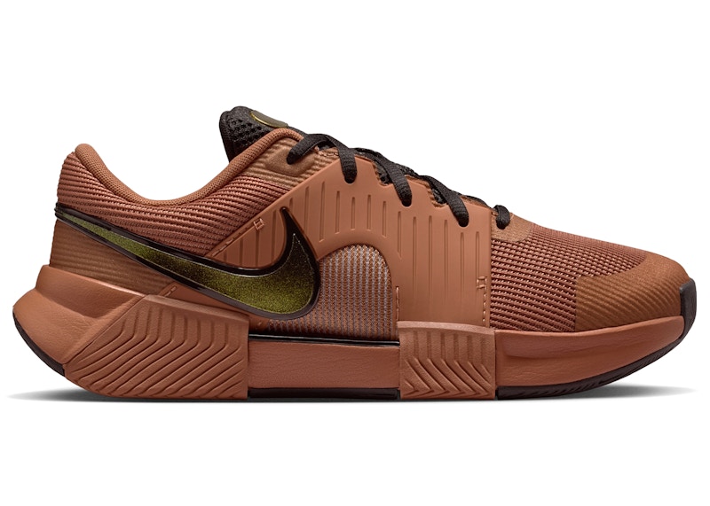 Nike Zoom GP Challenge 1.5 HC Naomi Osaka (Women's) Sneakers in Mineral Clay/Black/Metallic Gold