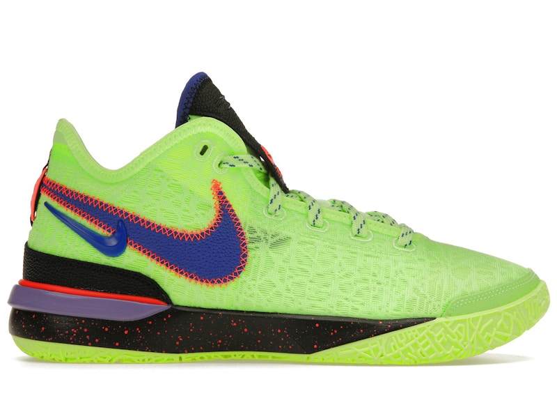 Lebron shoes green online