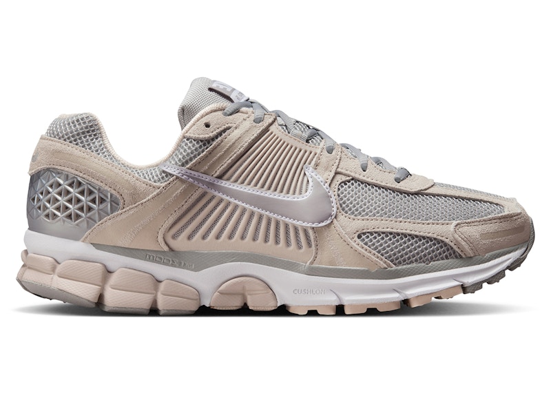 靴 Nike Vomero 5 \"Light Orewood brown\" Nike Air Zoom Vomero 5 Low Sail Light Orewood Brown W