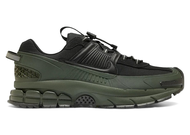 nike zoom vomero roam black 28.5 ボメロローム The Nike Zoom Vomero 5 Roam is Available Now