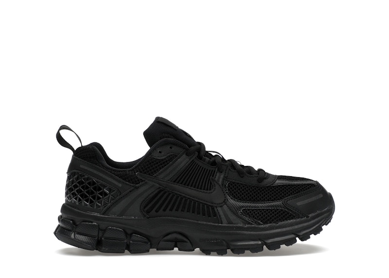 Pre-owned Nike Zoom Vomero 5 Triple Sneakers In Black