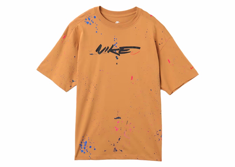 Nike futura t shirt women's online