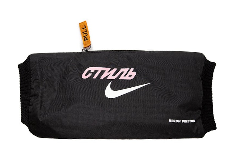 nike pro hyperwarm hand warmer