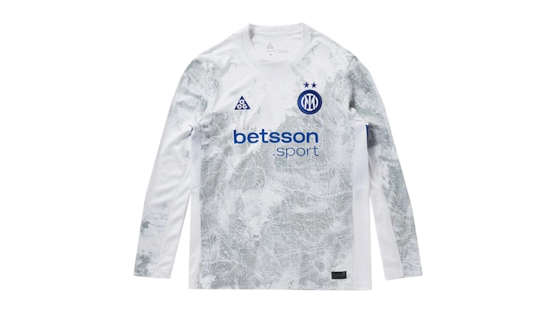 Nike-x-Inter-Milan-ACG-Dri-Fit