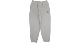 Pantalones coros Nike x Stussy Fleece en gris (SS23)