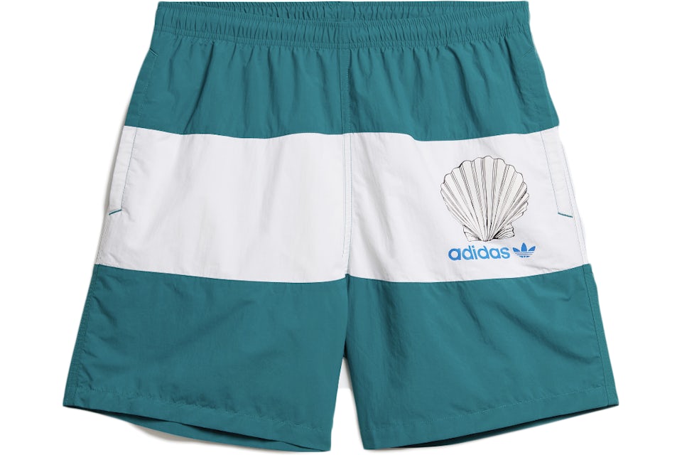 Adidas originals 2025 green shorts