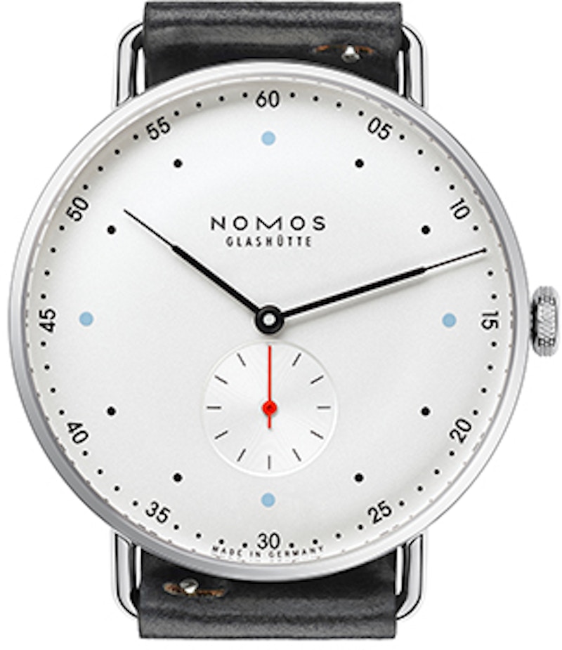 Nomos hotsell metro 1108