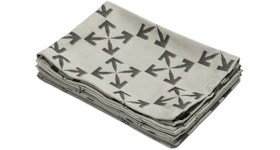 Off-White Arrow Pattern Table Mat (Set of 4)