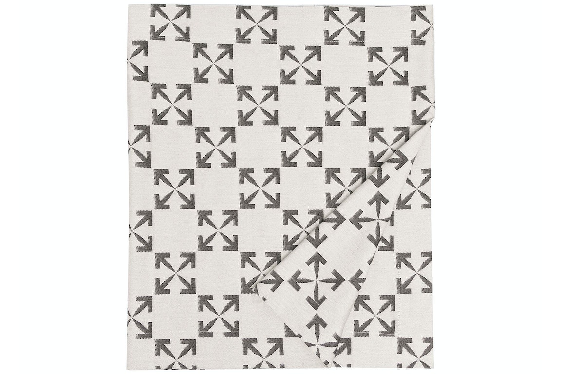 Pre-owned Off-white Arrows Pattern Table Runner White/grey
