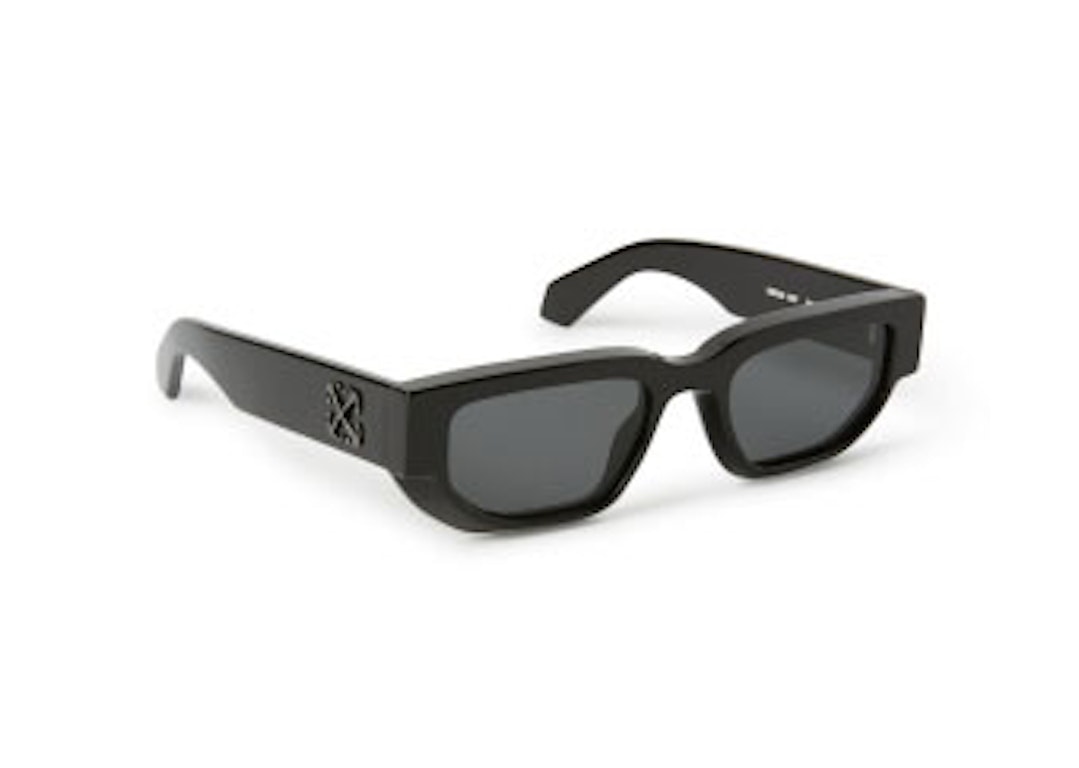 Pre-owned Off-white Greeley Square Sunglasses Black/dark Grey (oeri115s24pla0011007-fr)