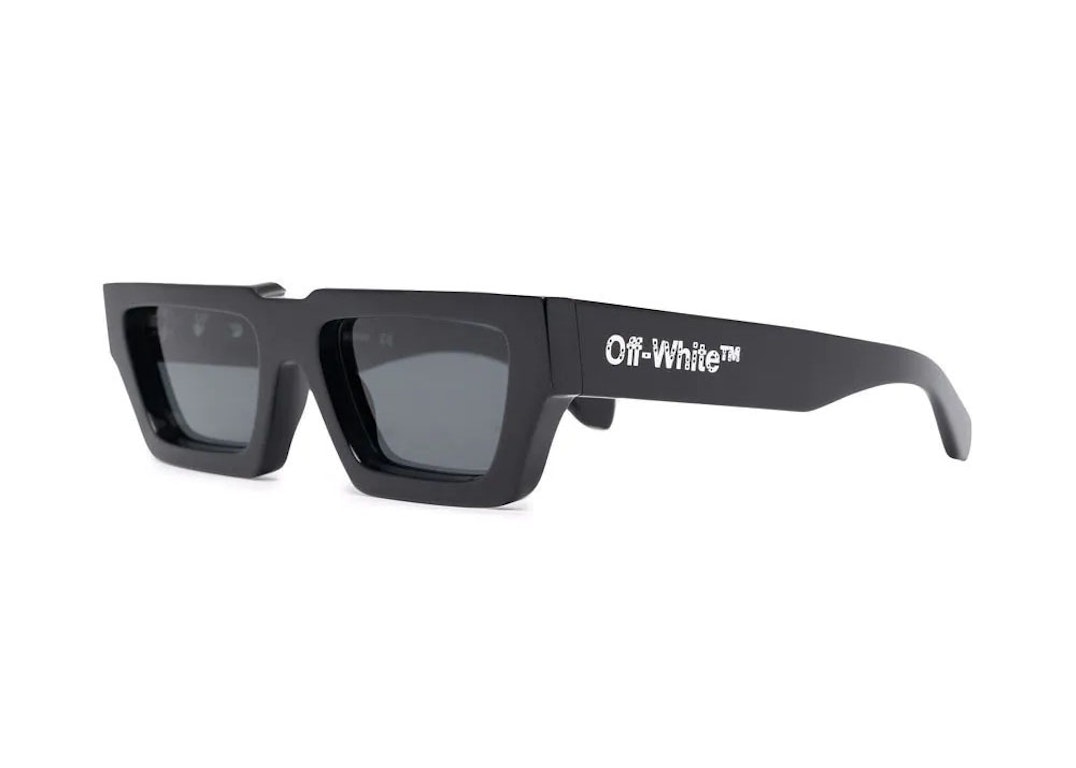 Pre-owned Off-white Manchester Sunglasses Black (oeri002c99pla0021007)