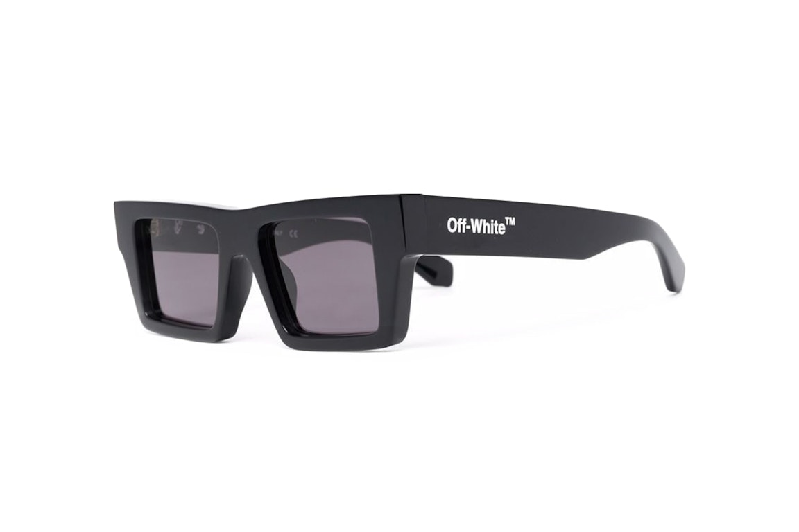 Pre-owned Off-white Nassau Cat Eye Sunglasses Black/white/black (oeri017s22pla0011007)
