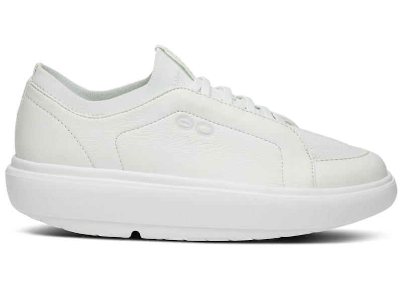 OOFOS Club+ Slip-On White