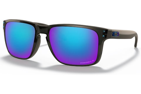 Oakley Holbrook XL Sunglasses Grey Smoke/Prizm Sapphire Polarized