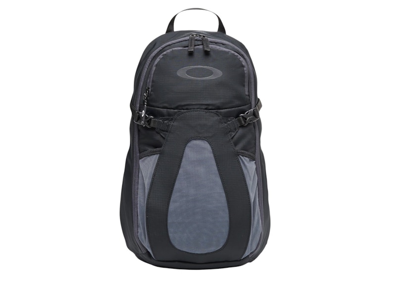 Oakley Seeker Traverse Rc Hydra Bag Blackout