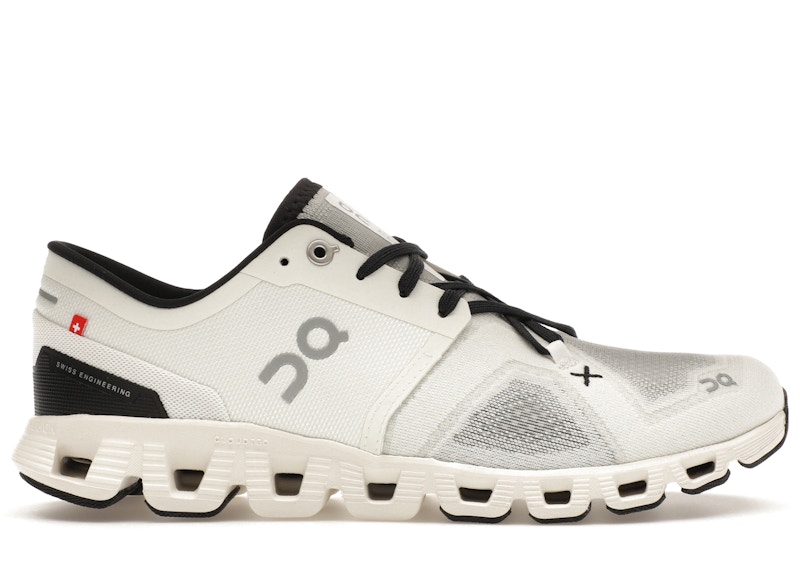 Pre-owned On Men's Running Cloud X 3 Sneakers In Ivory/black