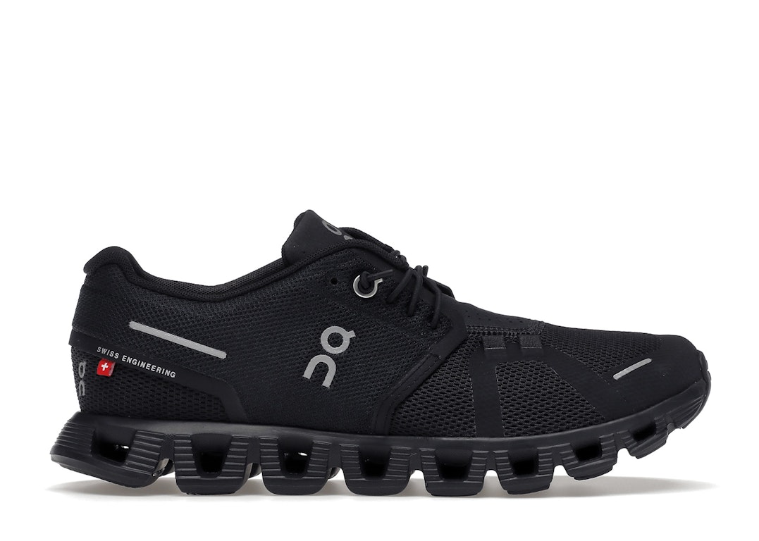 Pre-owned On Running Cloud 5 All Black (women's)