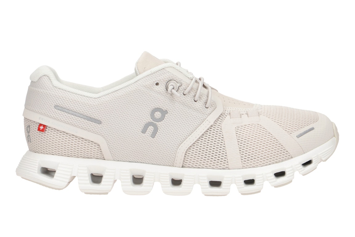 Pre-owned On Running Cloud 5 Pearl White (women's) In Pearl/white