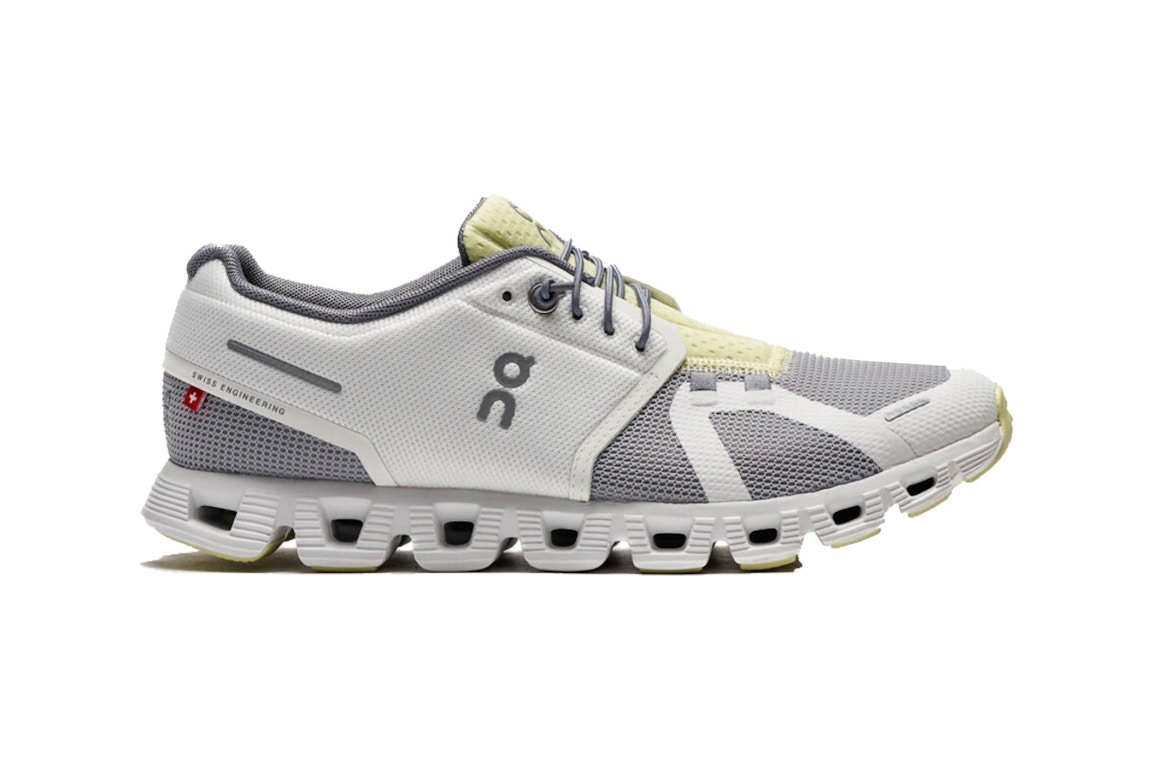 Click to view more detailed imagery on our partner's website Pre-owned On Running Cloud 5 Push Undyed White Glacier In Undyed White/glacier