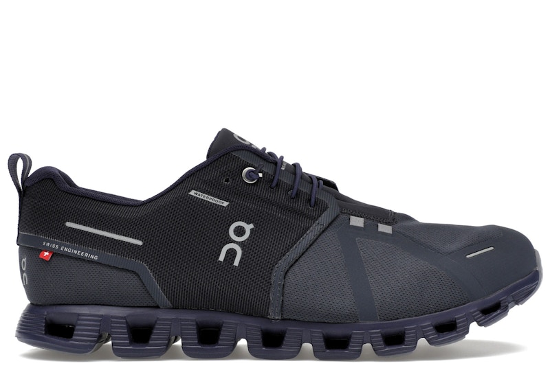Pre-owned On Men's Running Cloud 5 Waterproof Sneakers In Navy Blue/ink