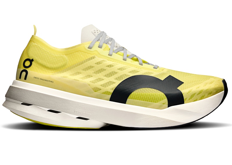 Pre-owned On Men's  Running Cloudboom Strike Sneakers In Limelight/wolf