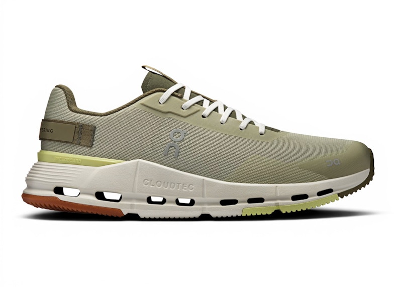 Men's On Running Cloudnova Form 2 Sneakers in Chalk/Ivory