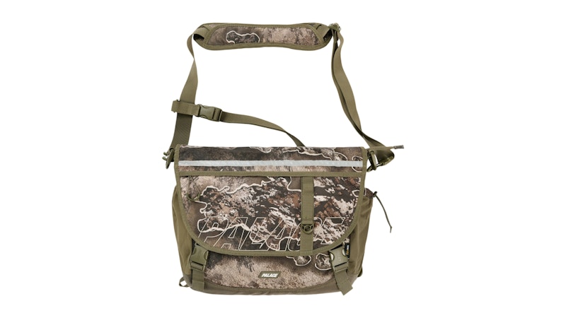 Palace 3M CORDURA Despatch Shoulder Bag Realtree Excape