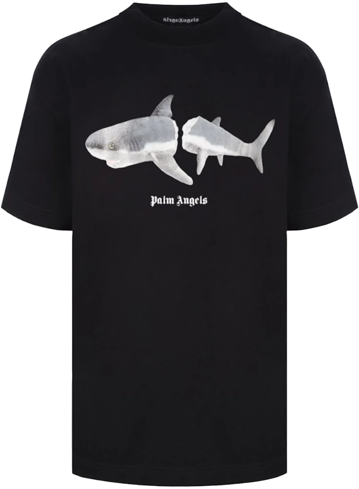 https://images.stockx.com/images/Palm-Angels-Shark-T-Shirt-Black-White.jpg?fit=fill&bg=FFFFFF&w=700&h=500&fm=webp&auto=compress&q=90&dpr=2&trim=color&updated_at=1646948220