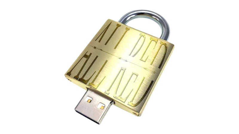 アクセサリー IAM Dog Tags Yubikey Playboi Carti 新品IAM Dog Tags Yubikey Playboi Carti - メルカリ